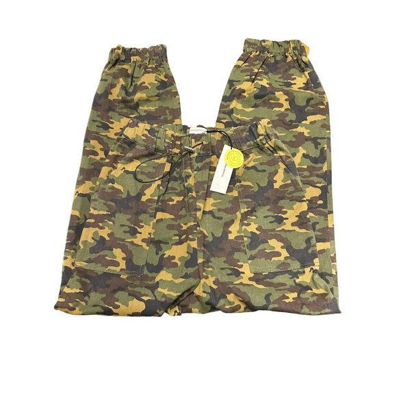 Urban Outfitters Camo‎ Drawstring Pants Size M NWT - Picture 1 of 5